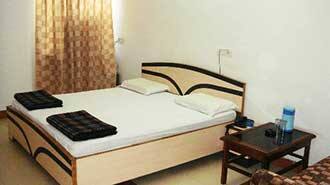 Hotel Tourist Palace, Pahalgam 2